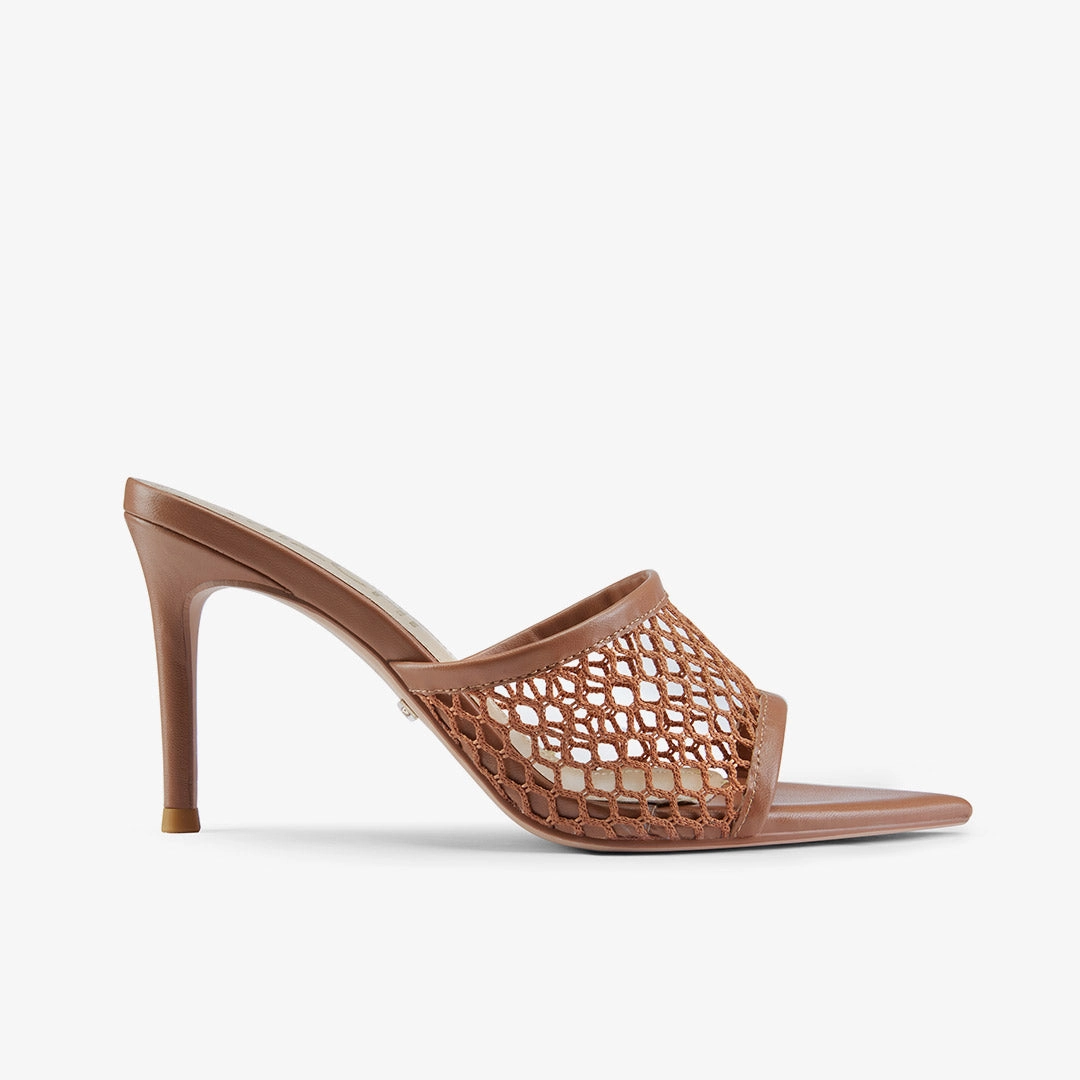 *Elowen - Beige Mesh Mules