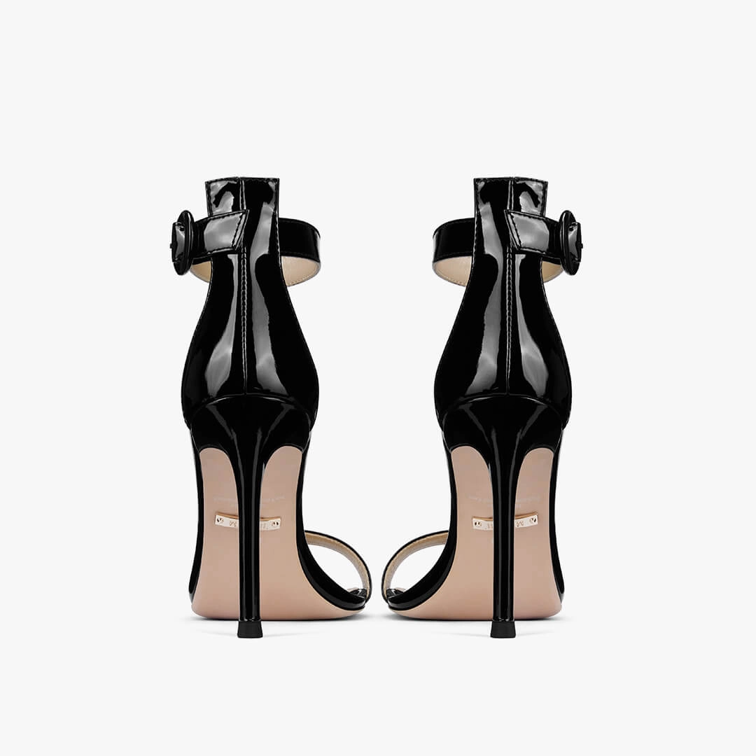 *KESIA BLACK PATENT - high sandal