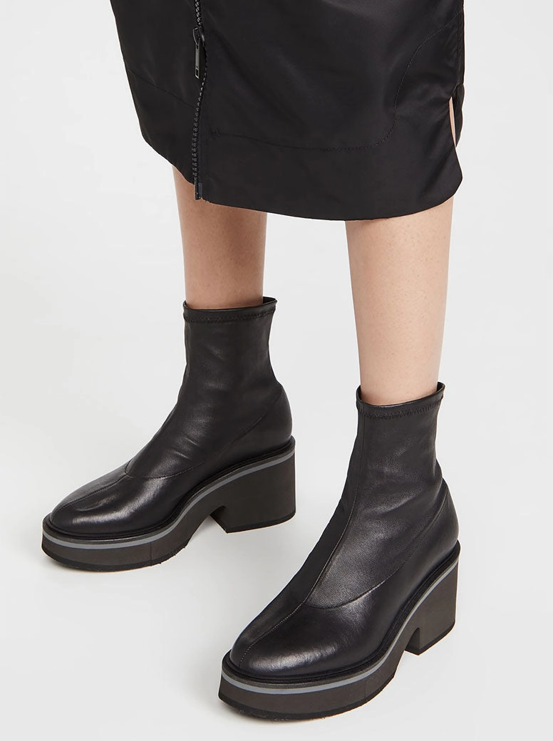 Albane black leather