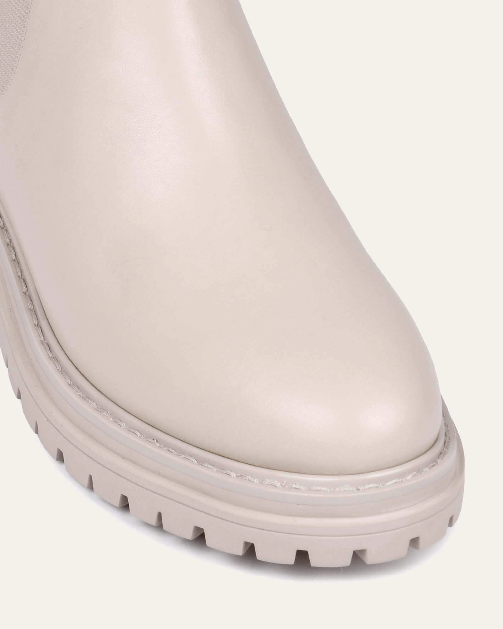 BLOOM FLAT ANKLE BOOTS BONE LEATHER