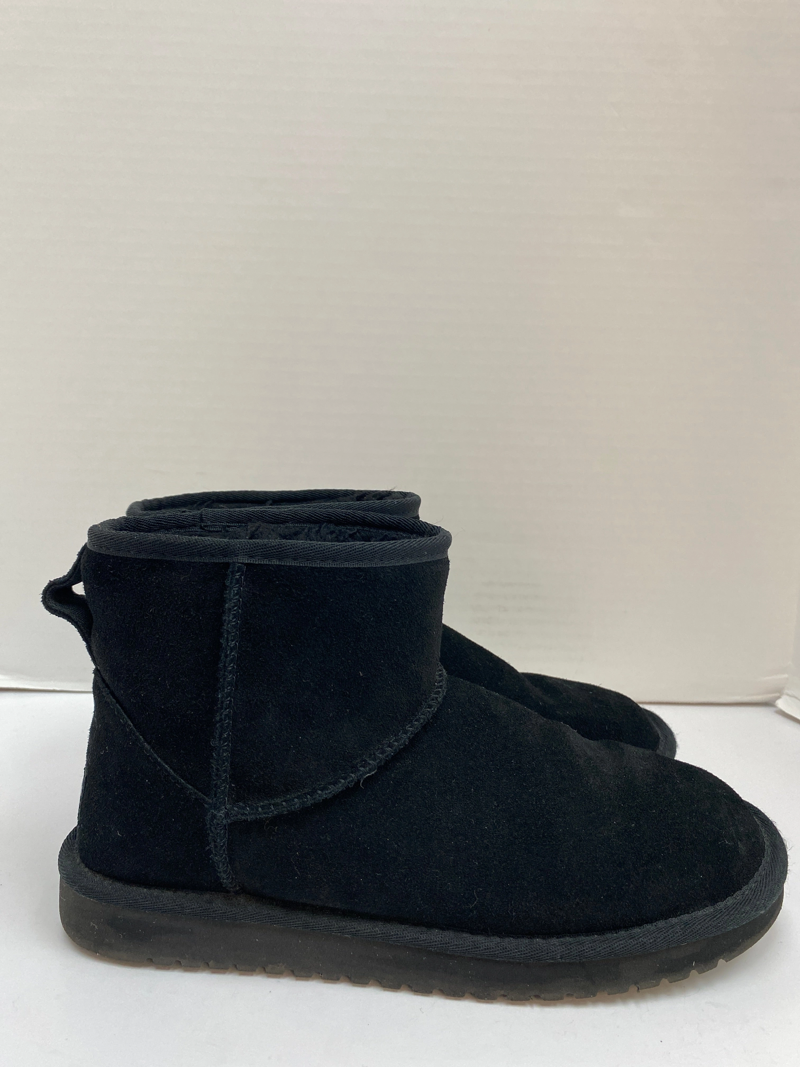 Boots Ankle Flats By Koolaburra By Ugg In Black, Size: 7