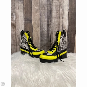Boots Combat By Bamboo In Black & Yellow, Size: 9