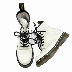 Boots Combat By Dr Martens In White, Size: 6