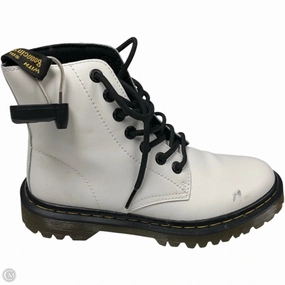 Boots Combat By Dr Martens In White, Size: 6
