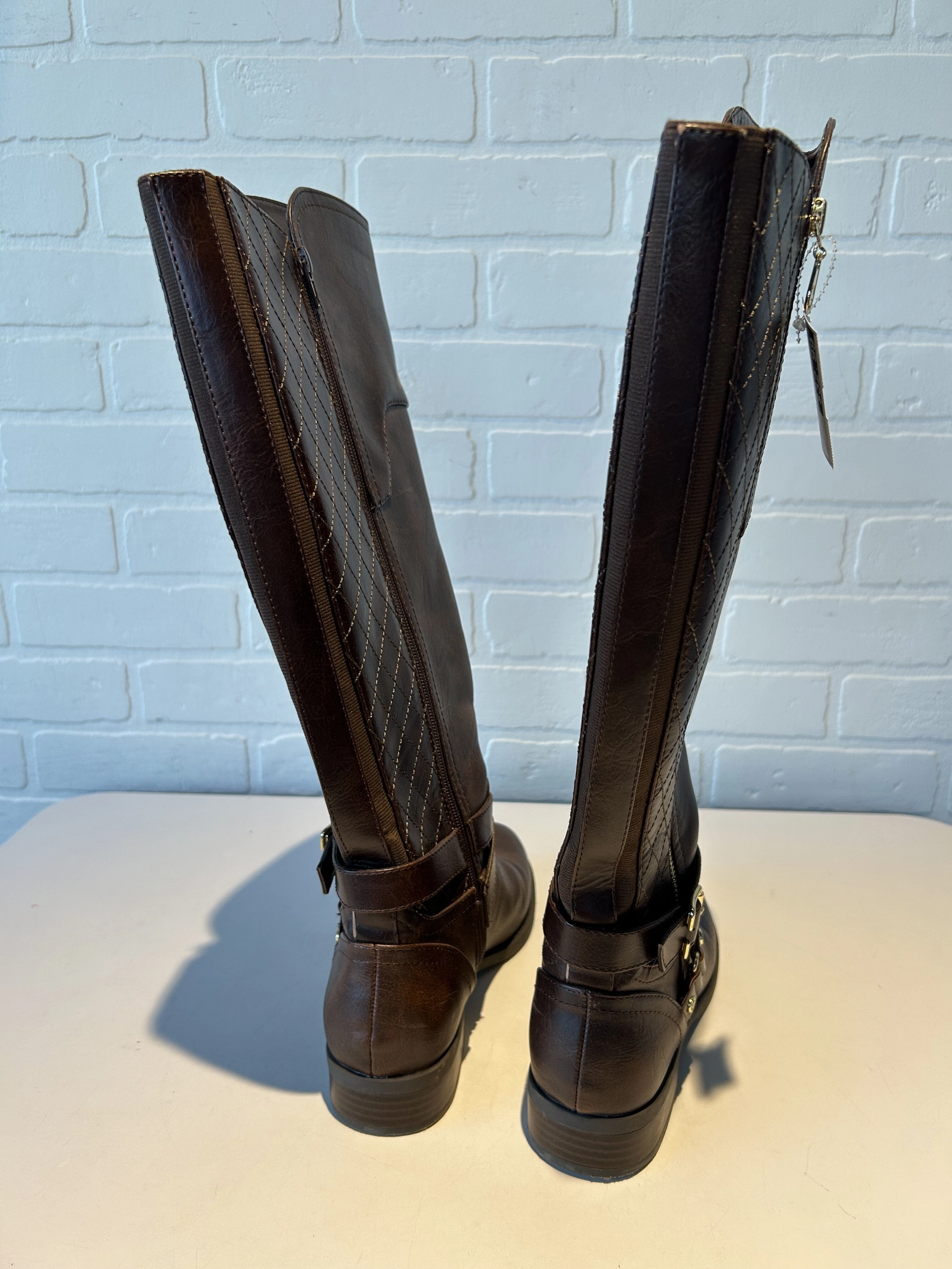 Boots Knee Flats By Guess  Size: 8