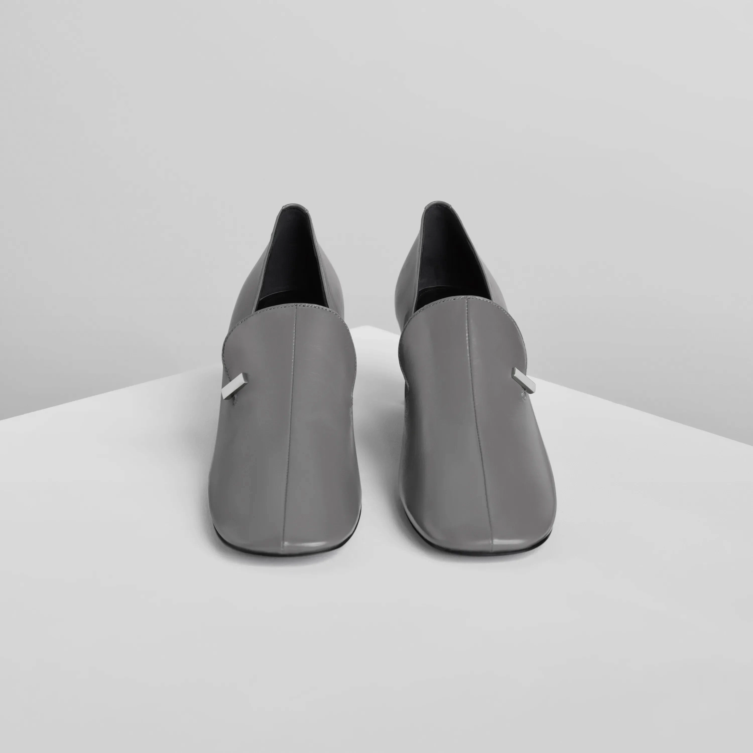 CLUB LOAFER 60 | cement leather
