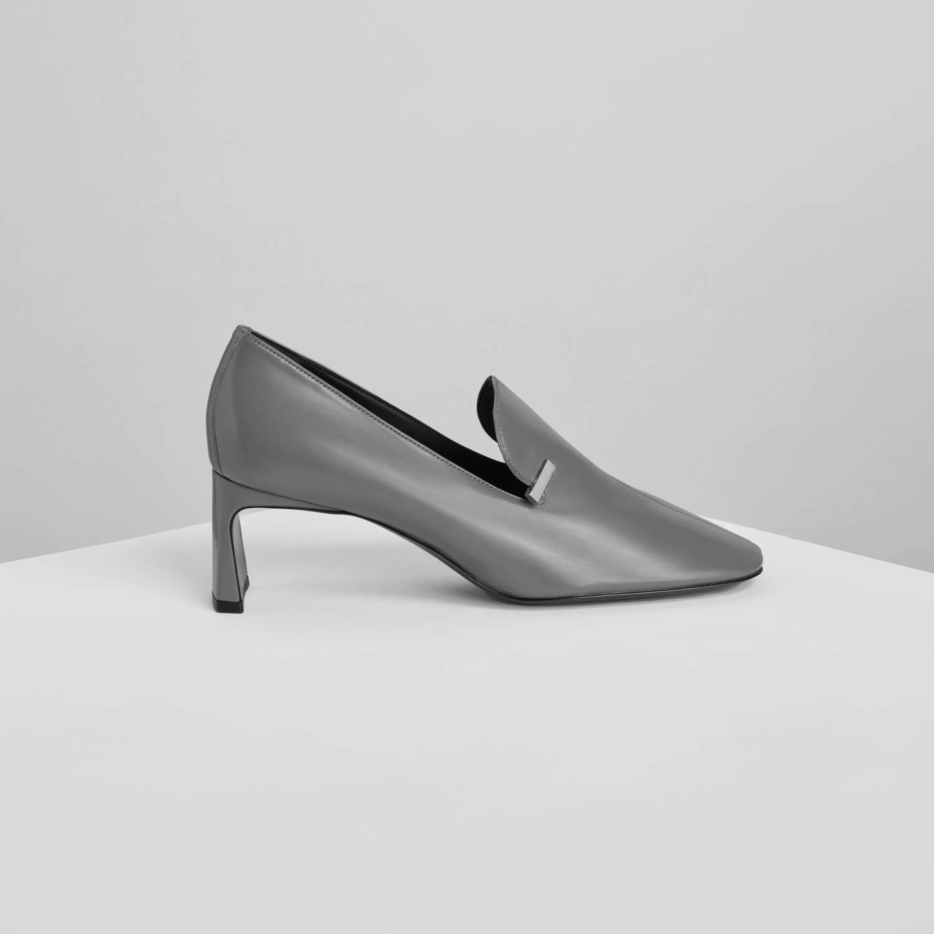 CLUB LOAFER 60 | cement leather