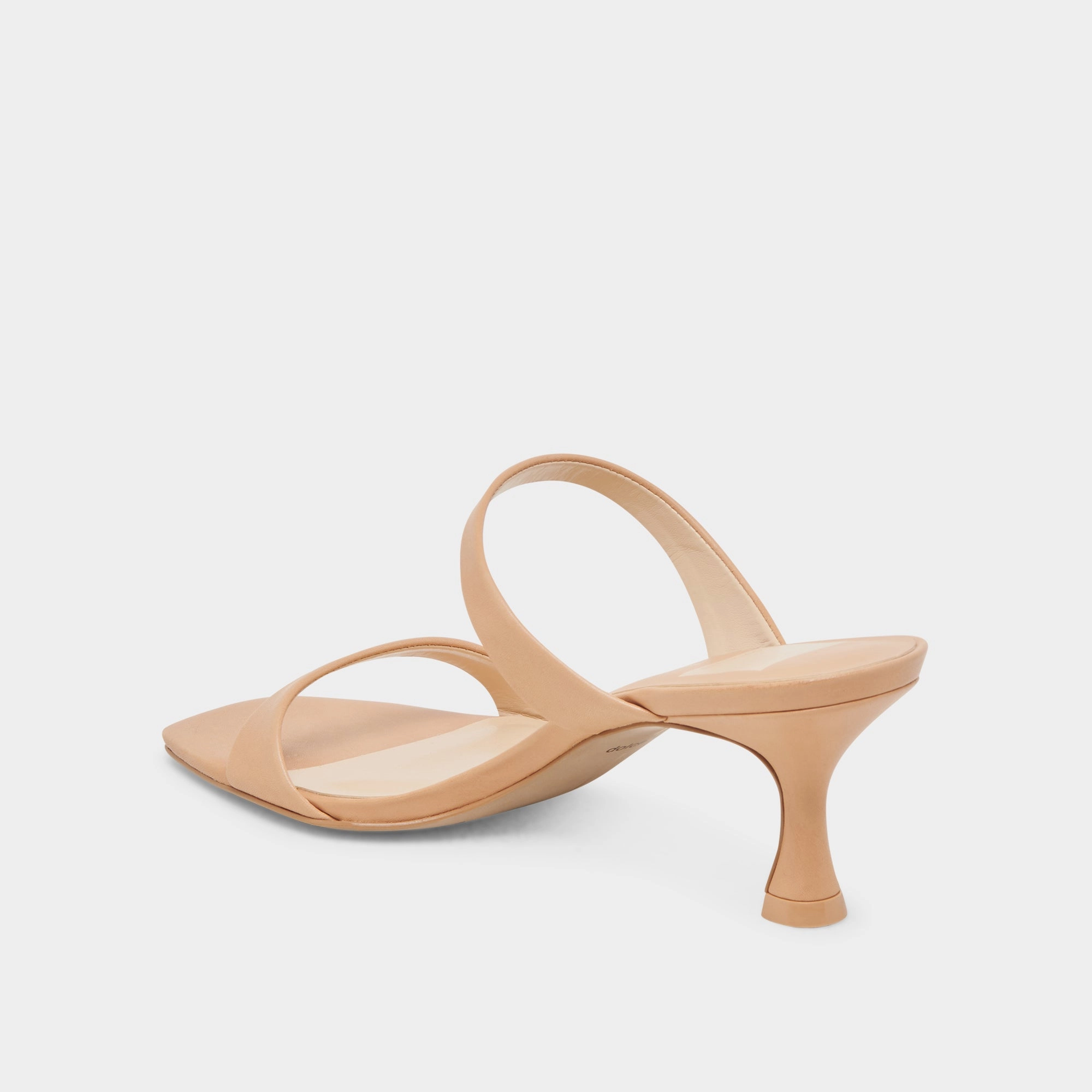 GENORA HEELS CAFE LEATHER