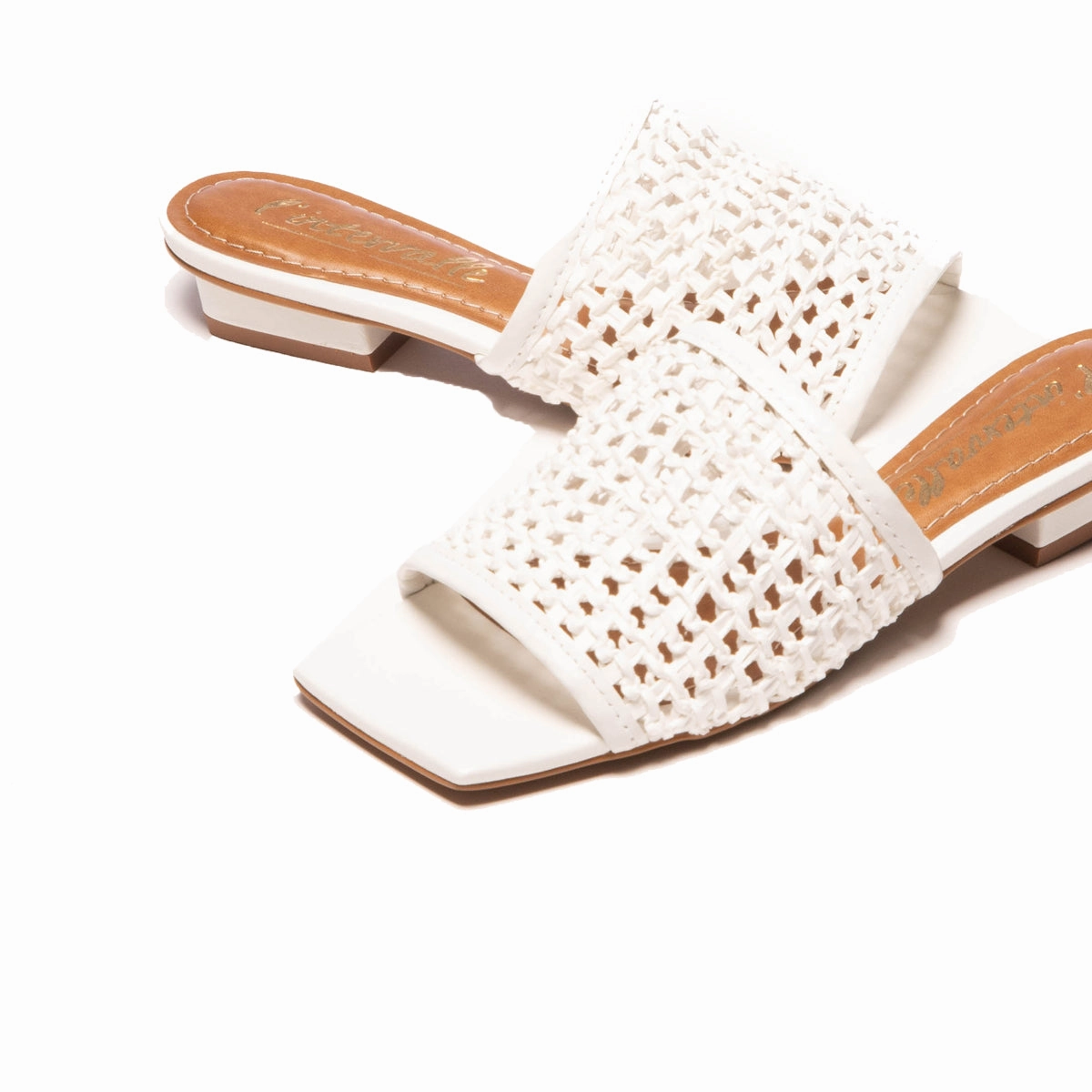 Hibiscus White Leather