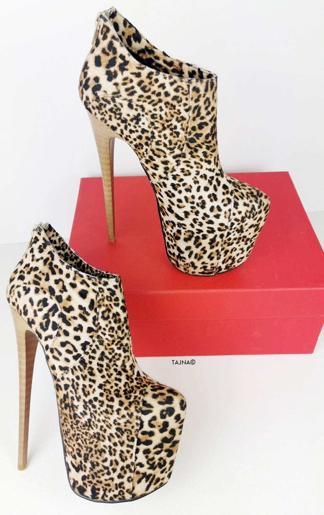 Leopard Touch Ankle Heel Booties