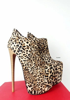 Leopard Touch Ankle Heel Booties