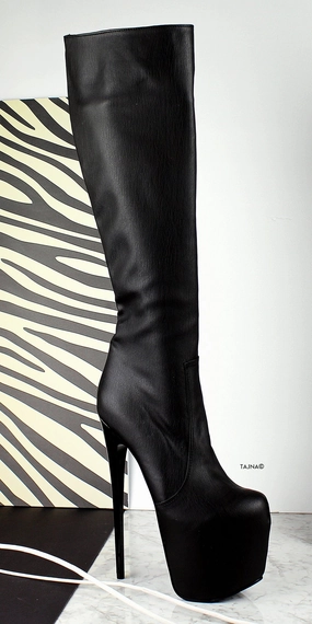 Mid-Calf High Heel Black Matte Boots