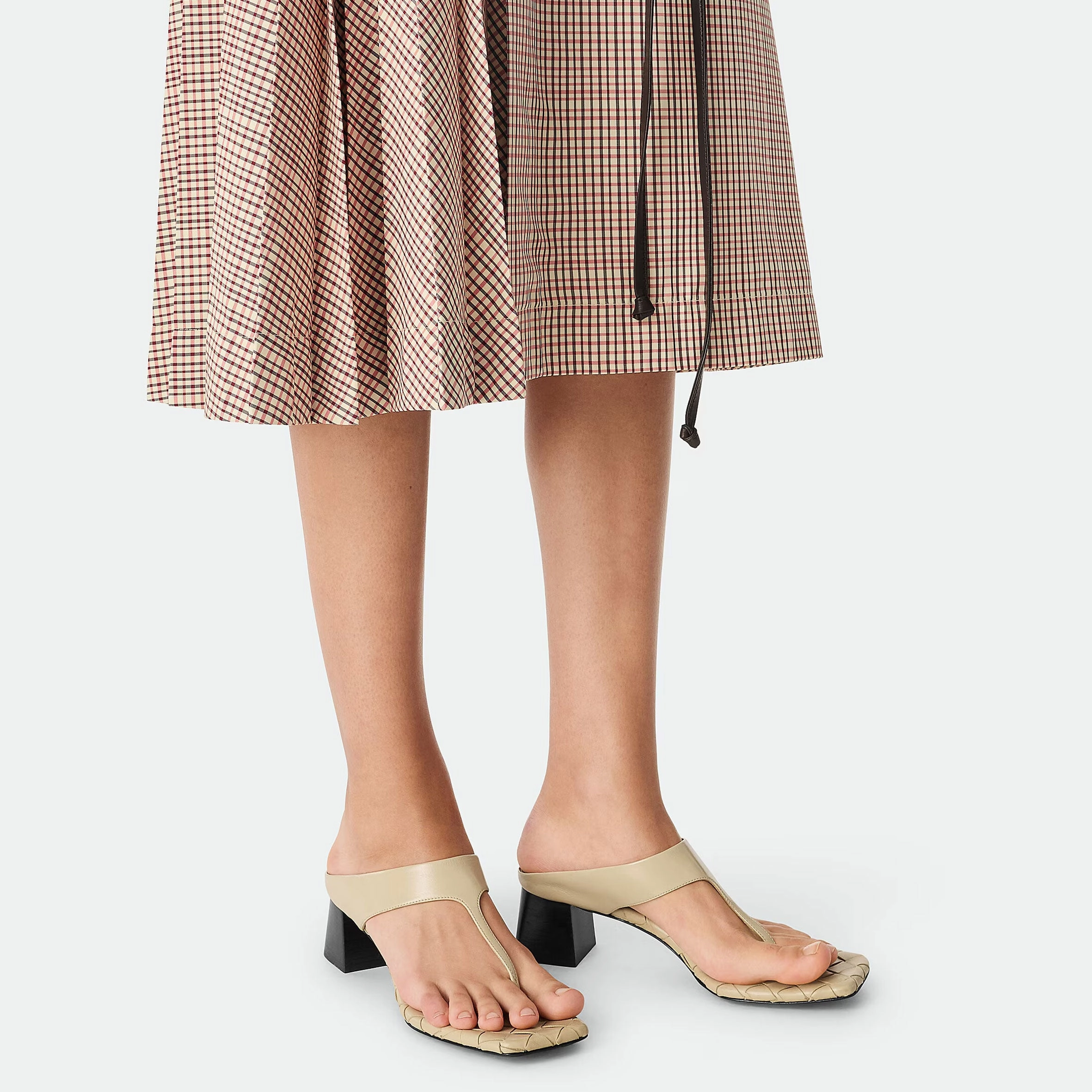 Mirella Thong Sandal 45, Butterscotch