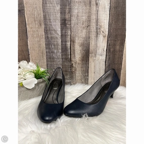 Shoes Heels Kitten By Life Stride In Navy, Size: 7.5